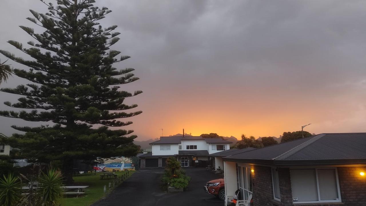 Beaches Motel Waihi Exterior foto