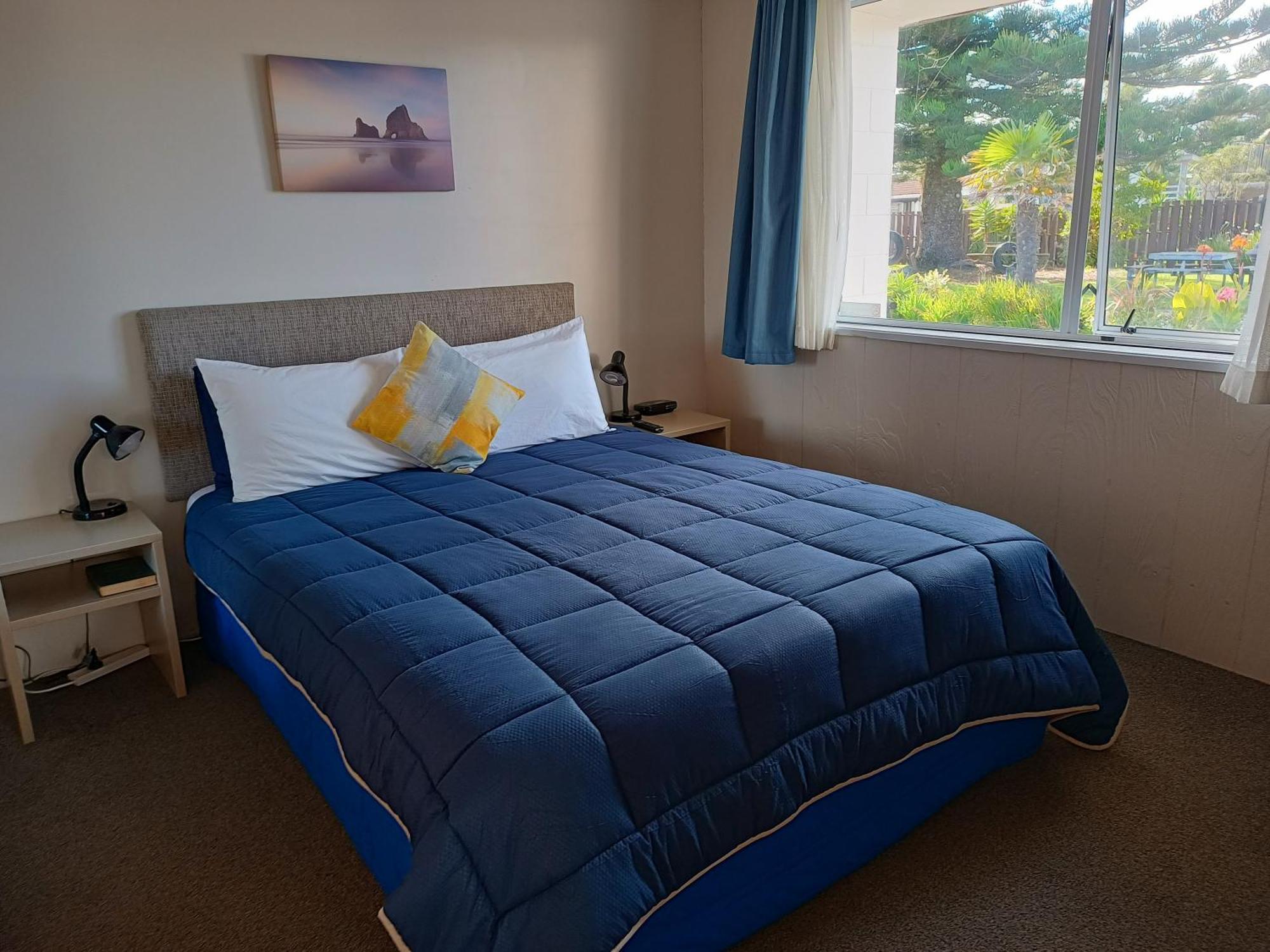 Beaches Motel Waihi Exterior foto