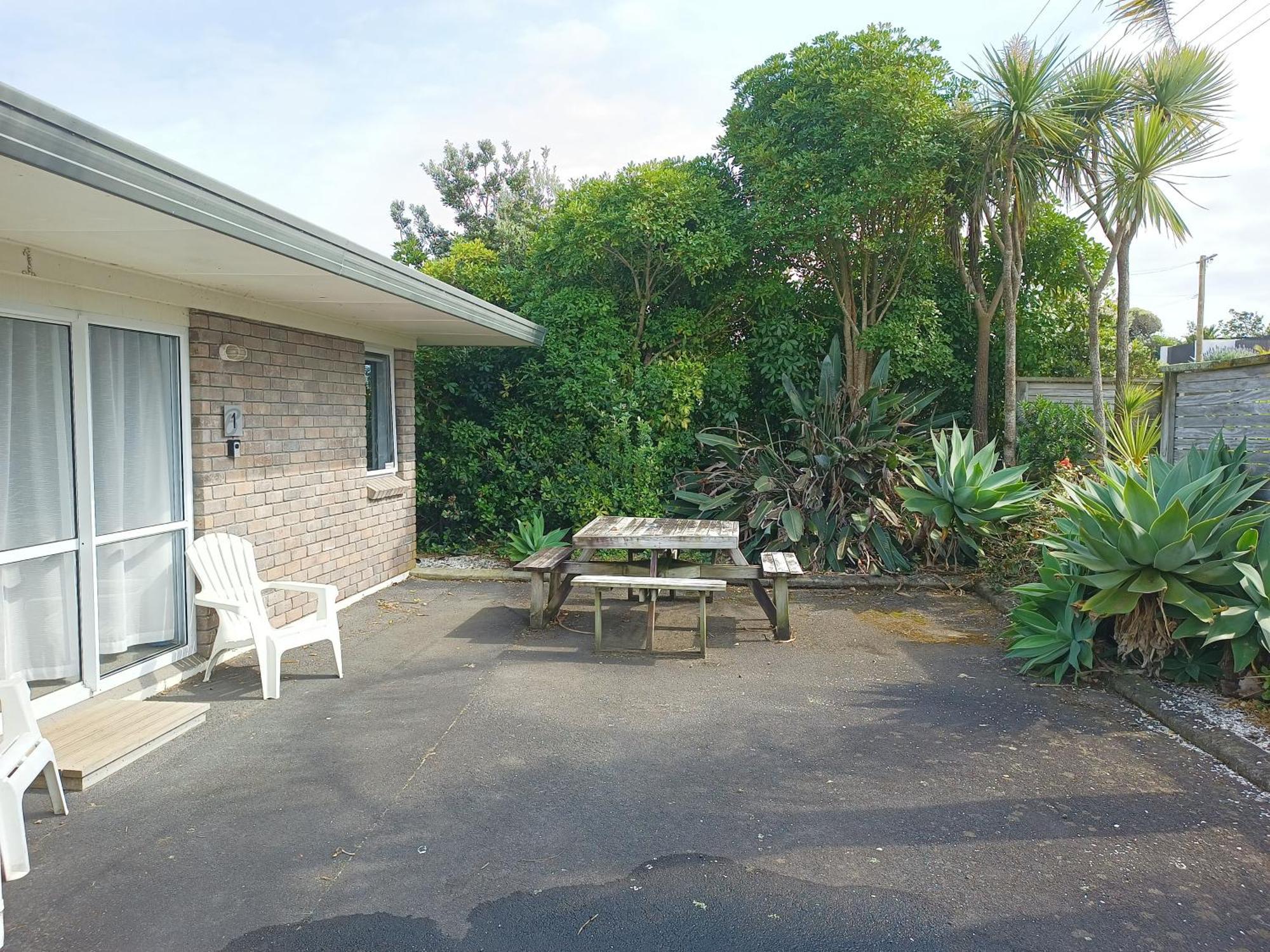 Beaches Motel Waihi Exterior foto