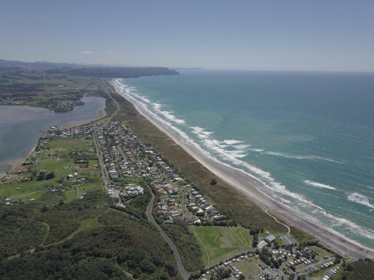 Beaches Motel Waihi Exterior foto